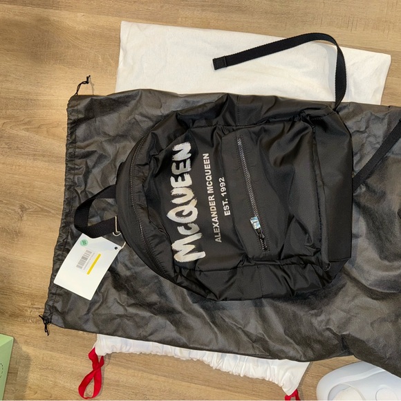 Alexander McQueen backpack 2023 - Picture 2 of 7